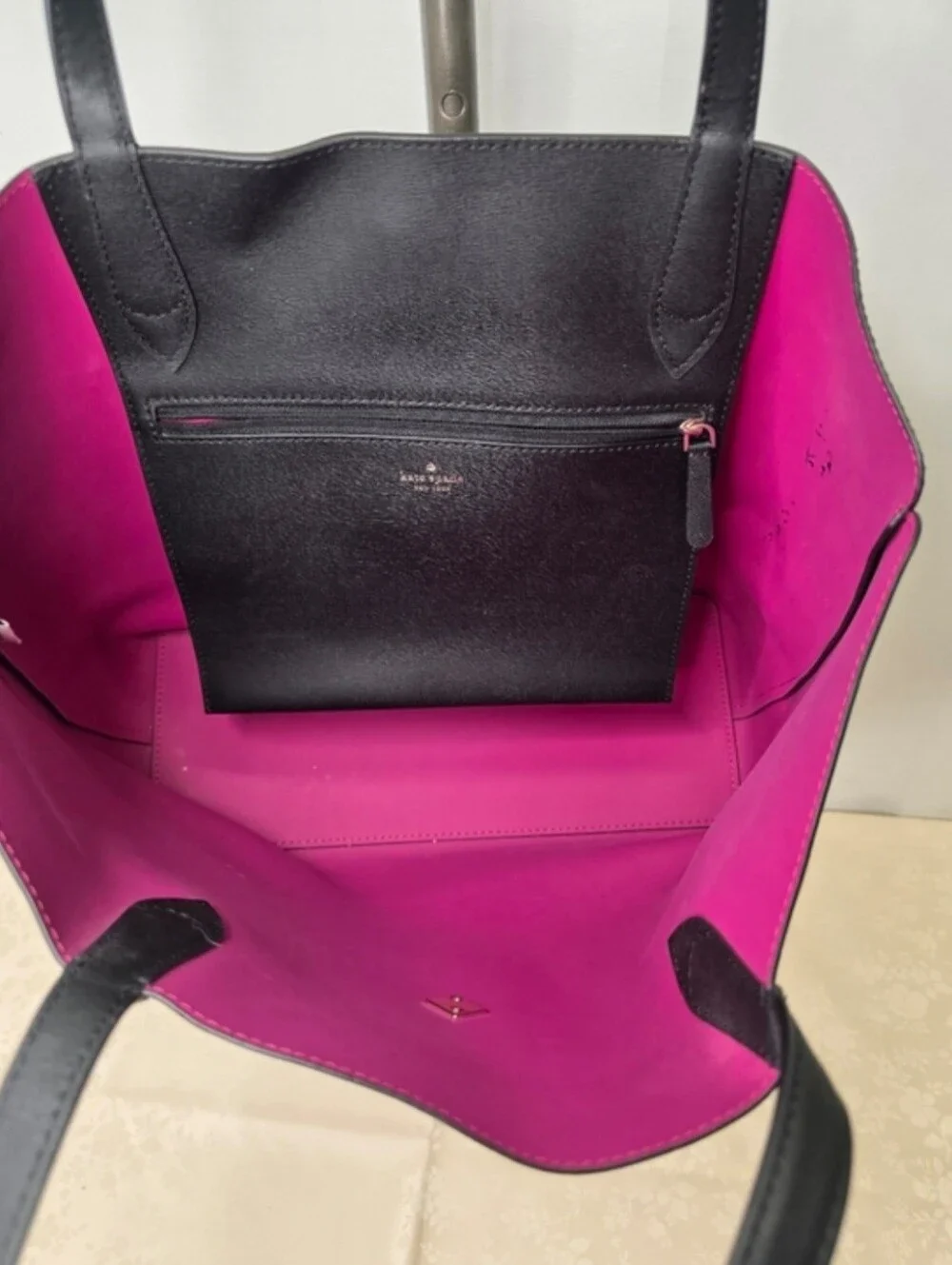 Kate Spade Black Leather Tote Bag Pink Interior Spade Flower Twist Lock